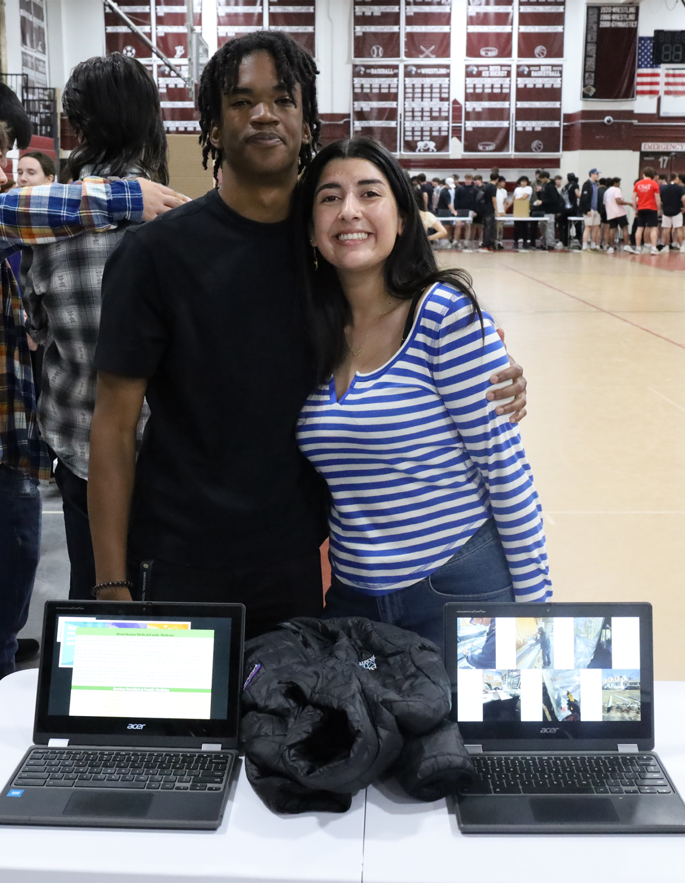 CHS Senior Internship Exhibition 2026 Chelmsford High School's Senior Internship Exhibition was held on Thursday, May 28, 2026. The event allows members of the senior class who held internships this spring to visually display their workplace experiences for the junior class and interested faculty.